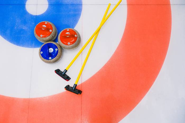 Curling ist gemäss Jürg Wirth anstrengender, als es scheint.