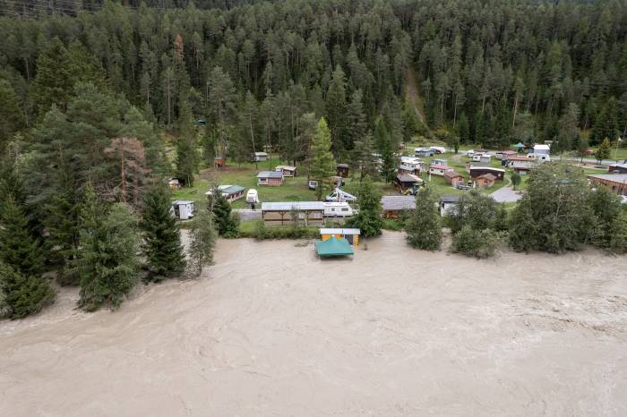 So begünstigt viel Geschiebe Hochwasser im Inn.
