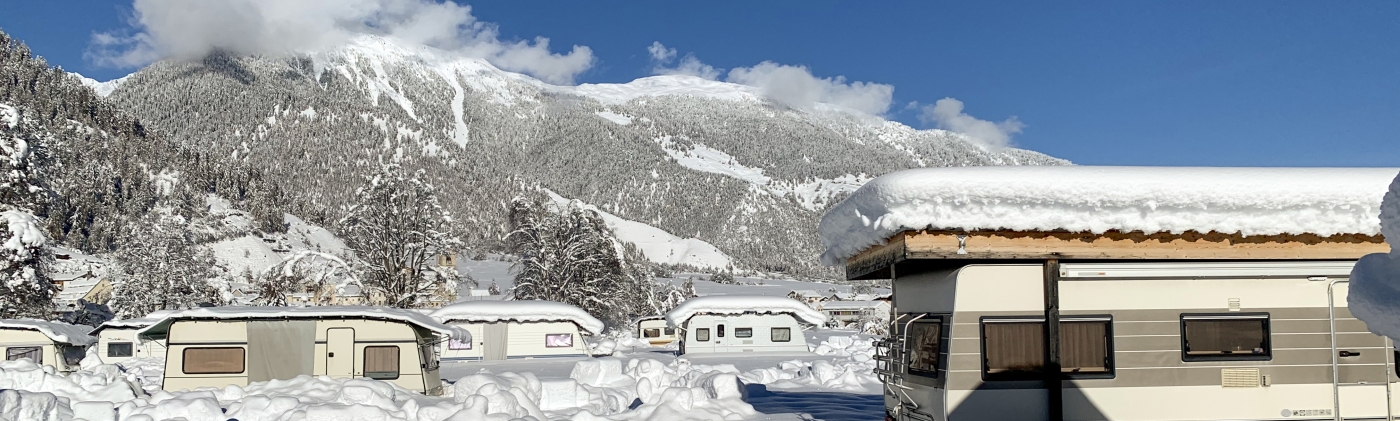 Schnee, Stille, Freiheit: Wintercampen in der Ferienregion Engadin Samnaun Val Müstair